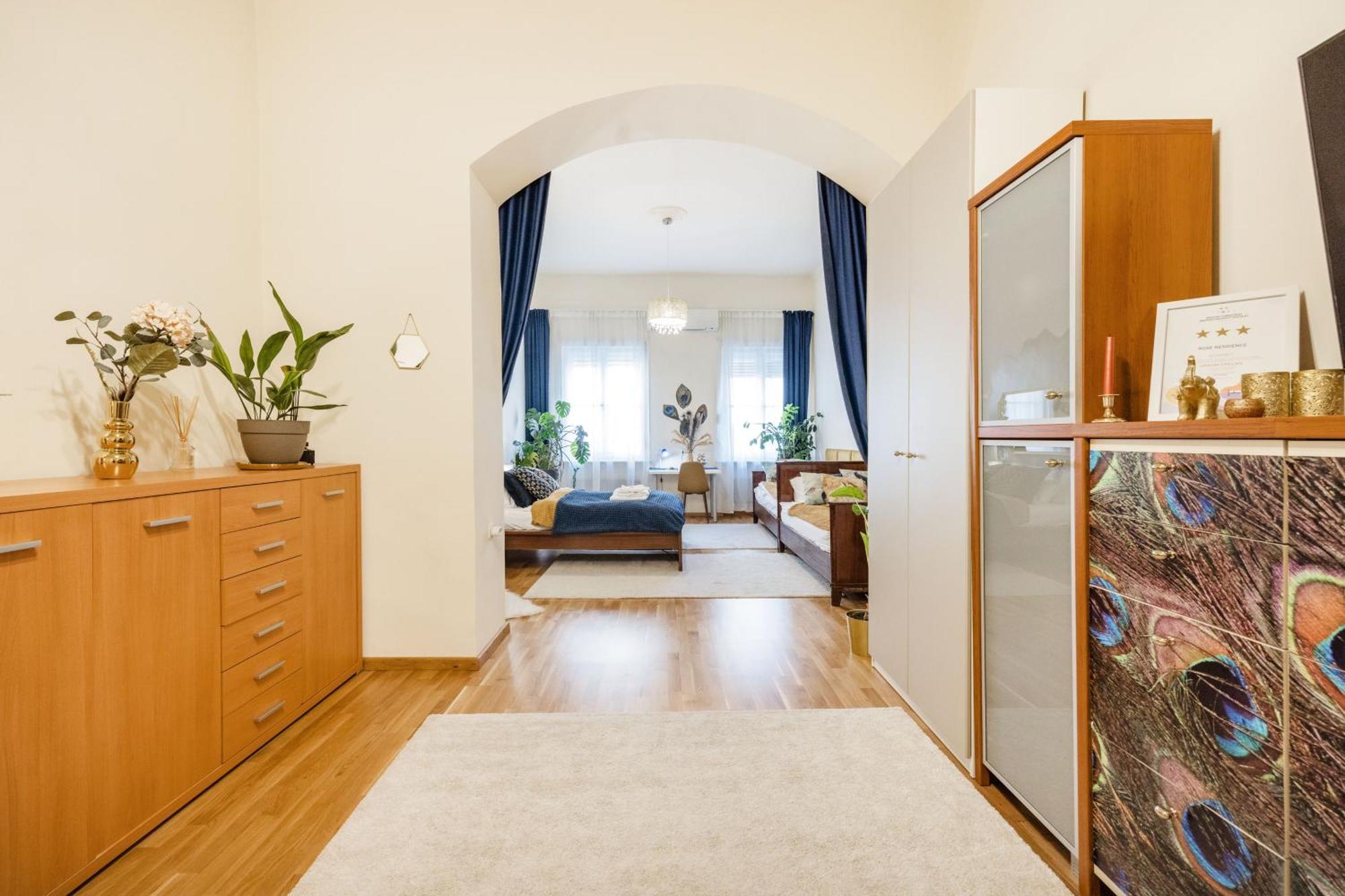 Rose Residence - Elegant Home Будапеща Екстериор снимка